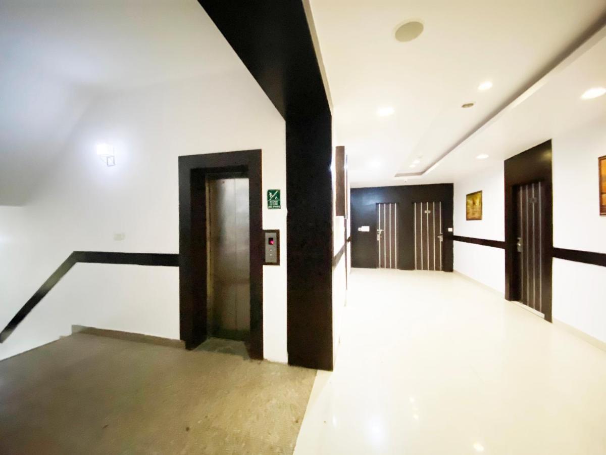 Hotel Admire Inn "Near Atal Chowk, Sector 15, Vasundhara" 가지아바드 외부 사진