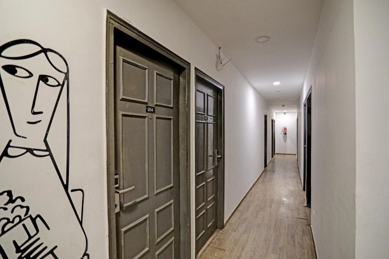 Hotel Admire Inn "Near Atal Chowk, Sector 15, Vasundhara" 가지아바드 외부 사진