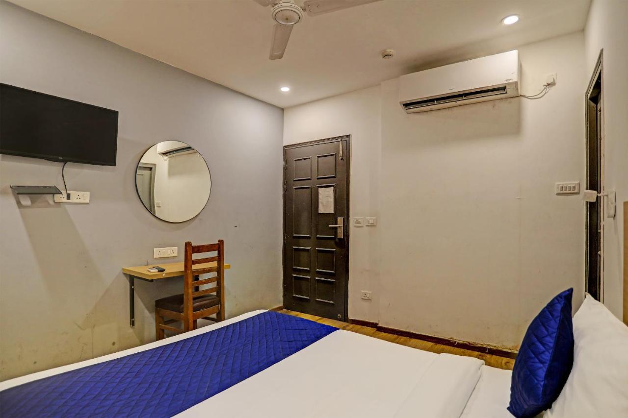 Hotel Admire Inn "Near Atal Chowk, Sector 15, Vasundhara" 가지아바드 외부 사진