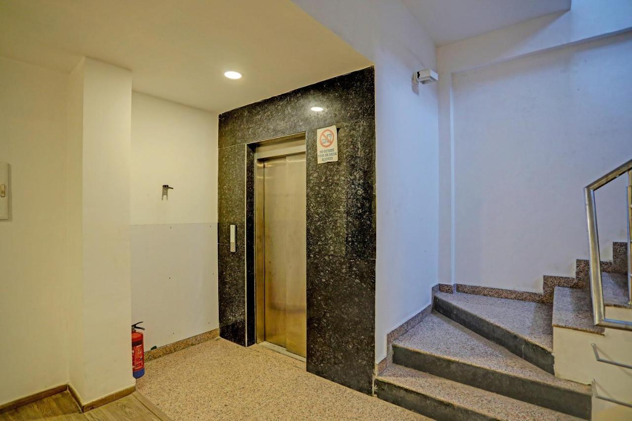 Hotel Admire Inn "Near Atal Chowk, Sector 15, Vasundhara" 가지아바드 외부 사진